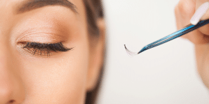 The Science of Eyelashes: Understanding Eyelash Growth and How Services Can Help