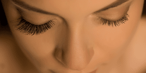 The Science of Eyelashes: Understanding Eyelash Growth and How Services Can Help